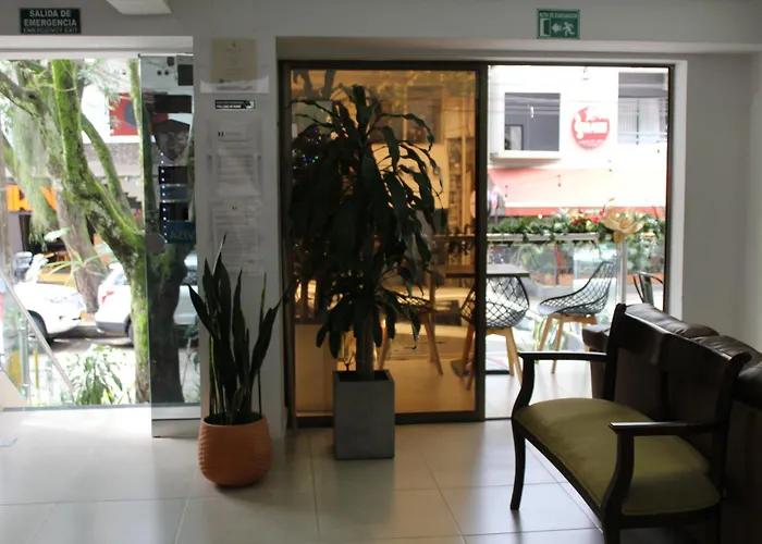 Hotel Merlott Lleras